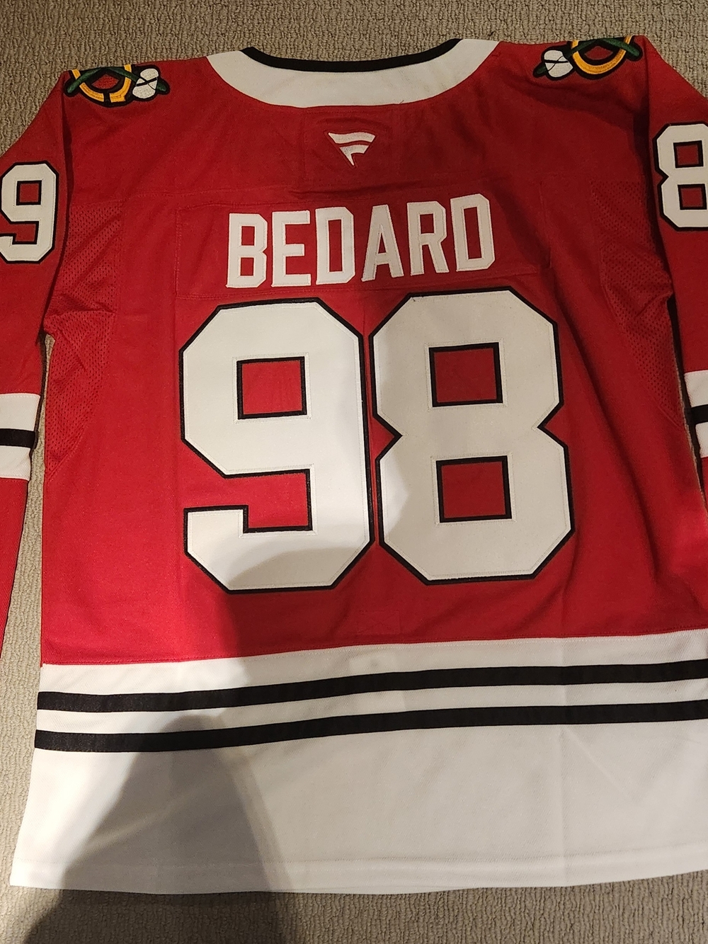 Connor Bedard - Chicago Blackhawks jersey